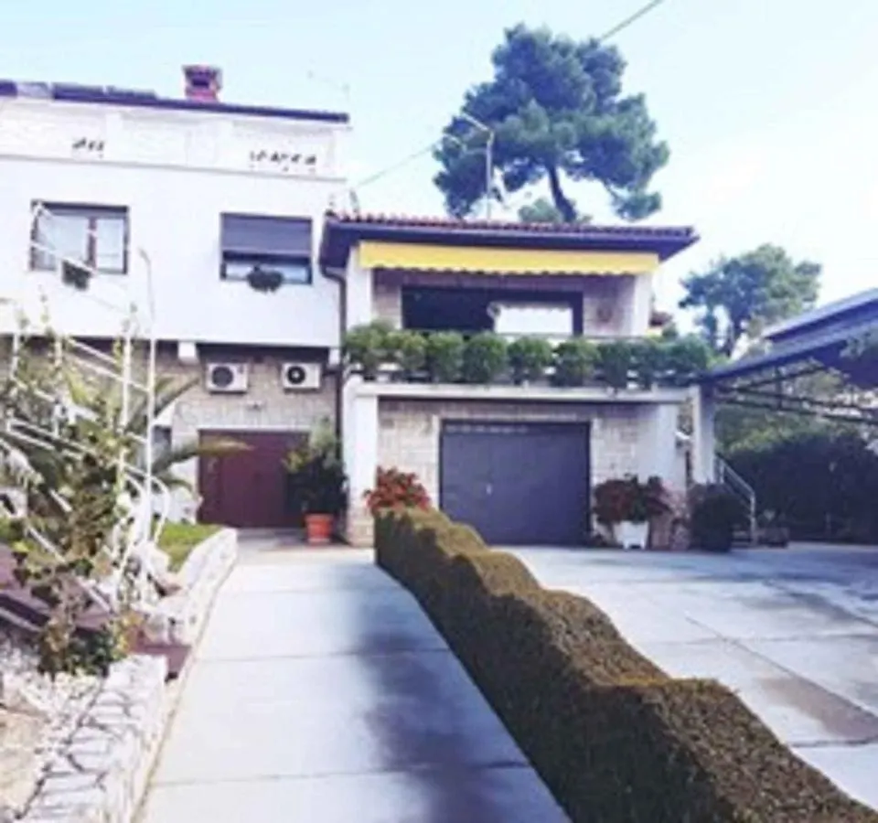 Apartment Malinska 44